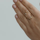 Elegance Oval Ring