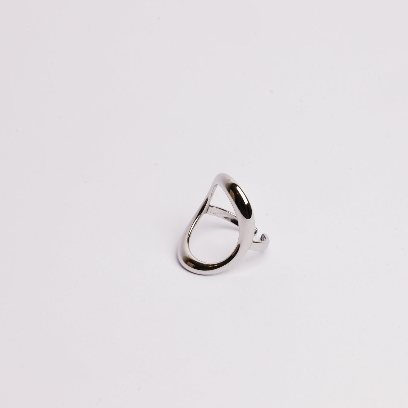 Open Curve Ring